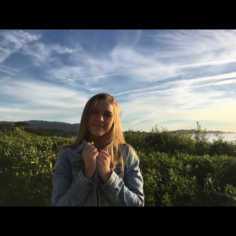Meet your Posher, Cami